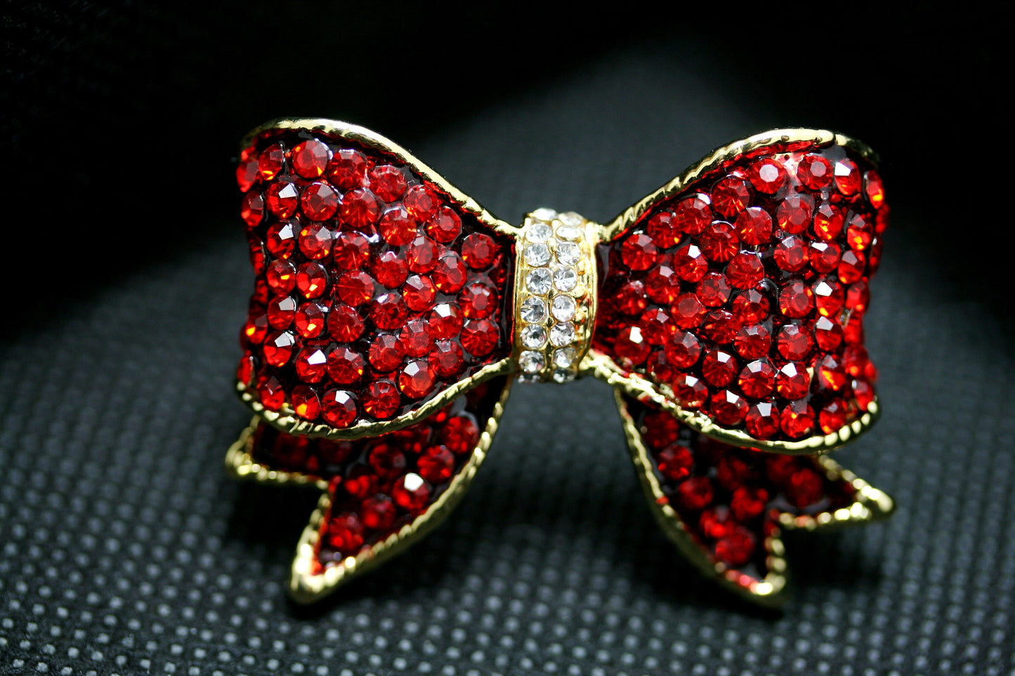 Vintage Red Bow Brooch Bow Gold Red Crystal Ribbon Bow Broach Pin Rhinestone Ribbons Brooches Jewelry Gifts