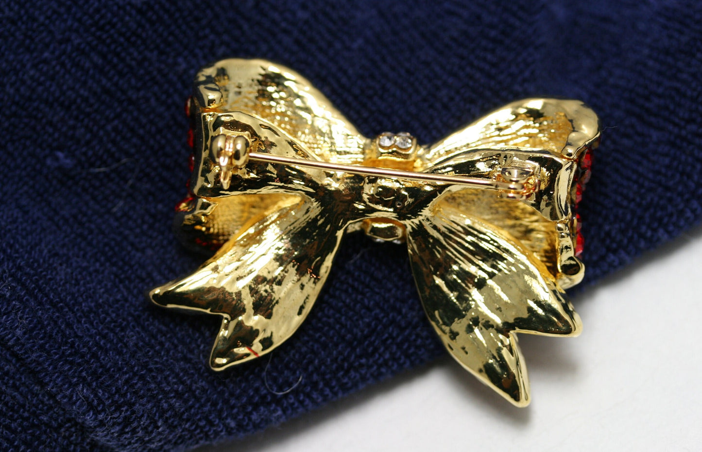 Vintage Red Bow Brooch Bow Gold Red Crystal Ribbon Bow Broach Pin Rhinestone Ribbons Brooches Jewelry Gifts