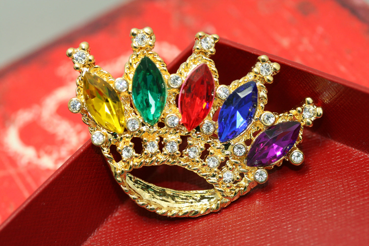 CROWN Pin Mardi Gras RHINESTONE Crystal Brooch, Crown Brooch Pin, Crystal Crown Brooch Jewelry