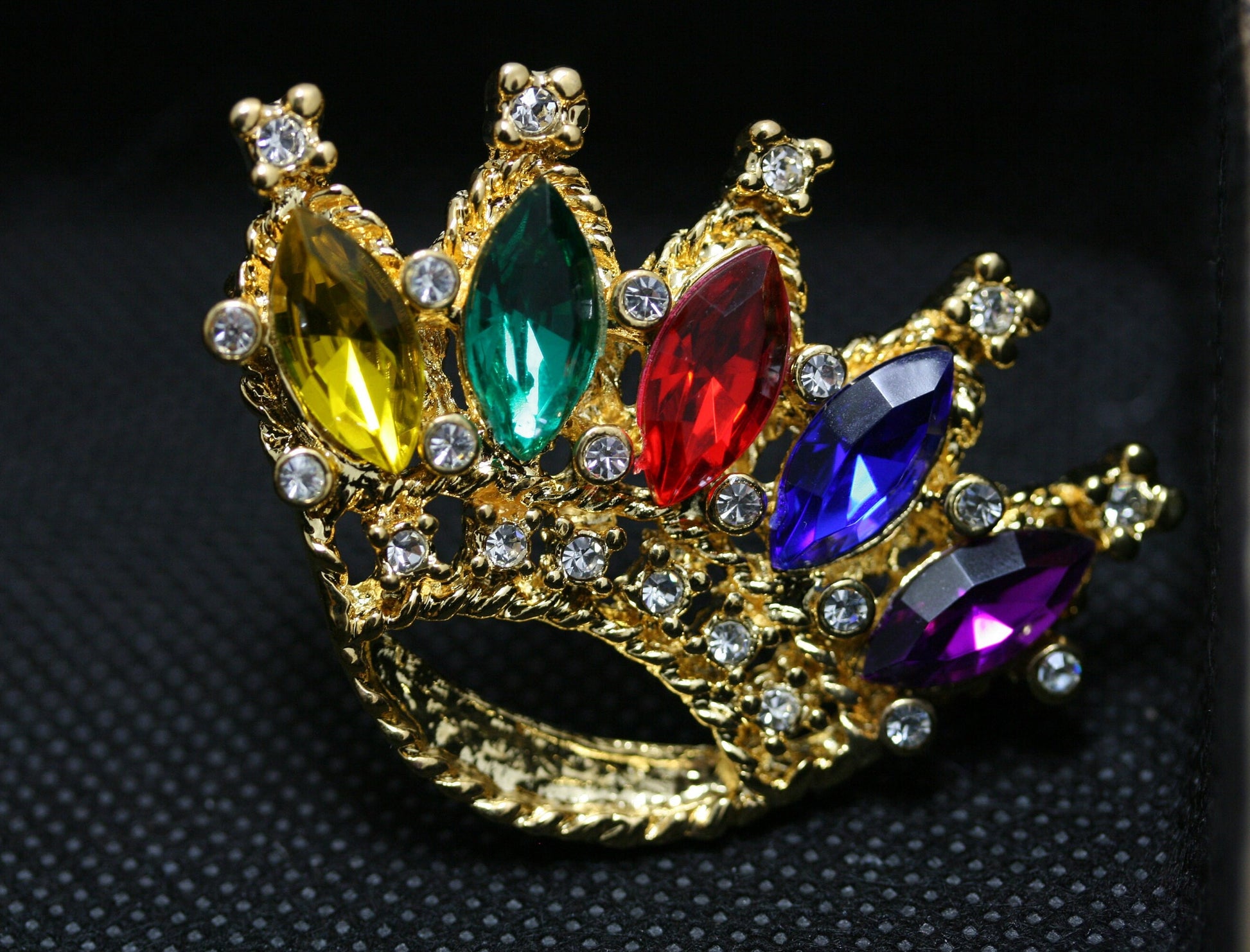 CROWN Pin Mardi Gras RHINESTONE Crystal Brooch, Crown Brooch Pin, Crystal Crown Brooch Jewelry