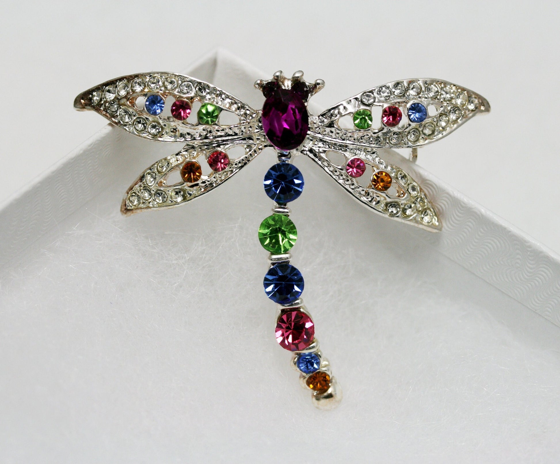 Women Dragonfly Crystal Brooch Lovely Rhinestone Scarf Pin Jewelry