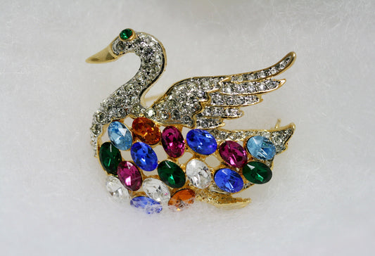 Rainbow Box Swan Brooch Pins for Women, Fashion Crystal with Swarovski Rhinestone Swan Jewelry Women's Brooches & Pins