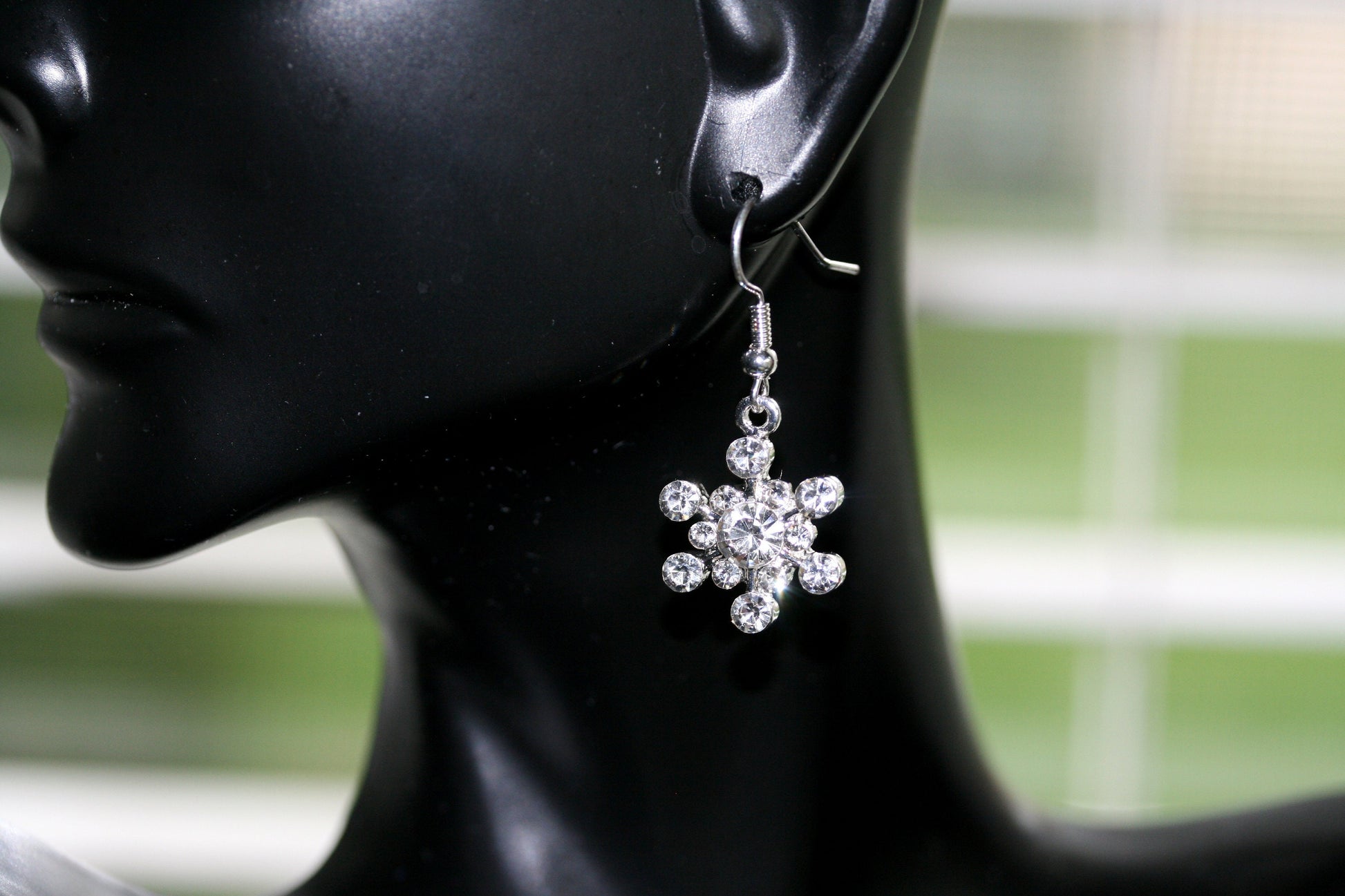 Christmas Snowflake Earrings for Women Girls Holiday Rhinestone Snowflake Dangle Earring Studs Festive Xmas Costume Earring Gifts