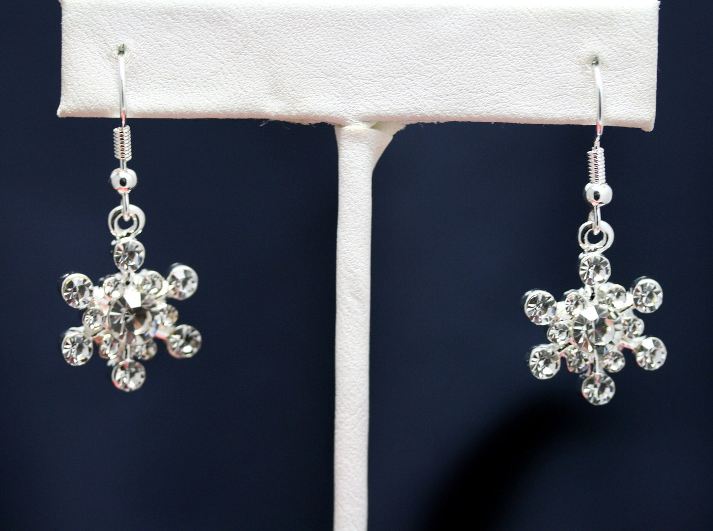 Christmas Snowflake Earrings for Women Girls Holiday Rhinestone Snowflake Dangle Earring Studs Festive Xmas Costume Earring Gifts