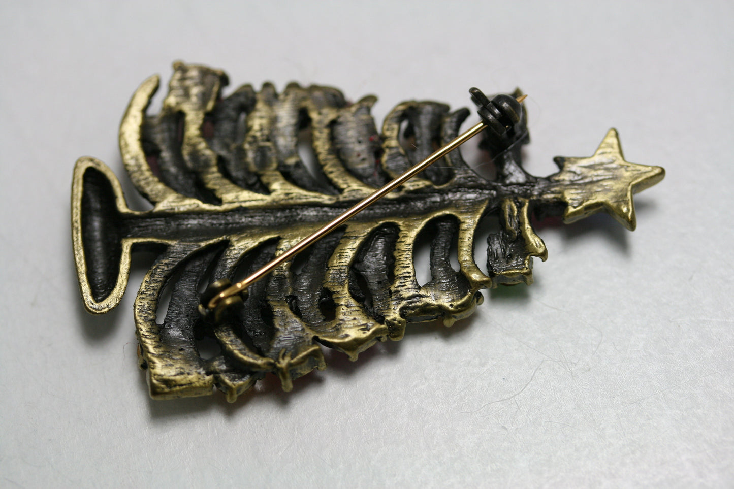 Vintage Rhinestone Christmas Tree 3 Candles & Star Brooch Pin