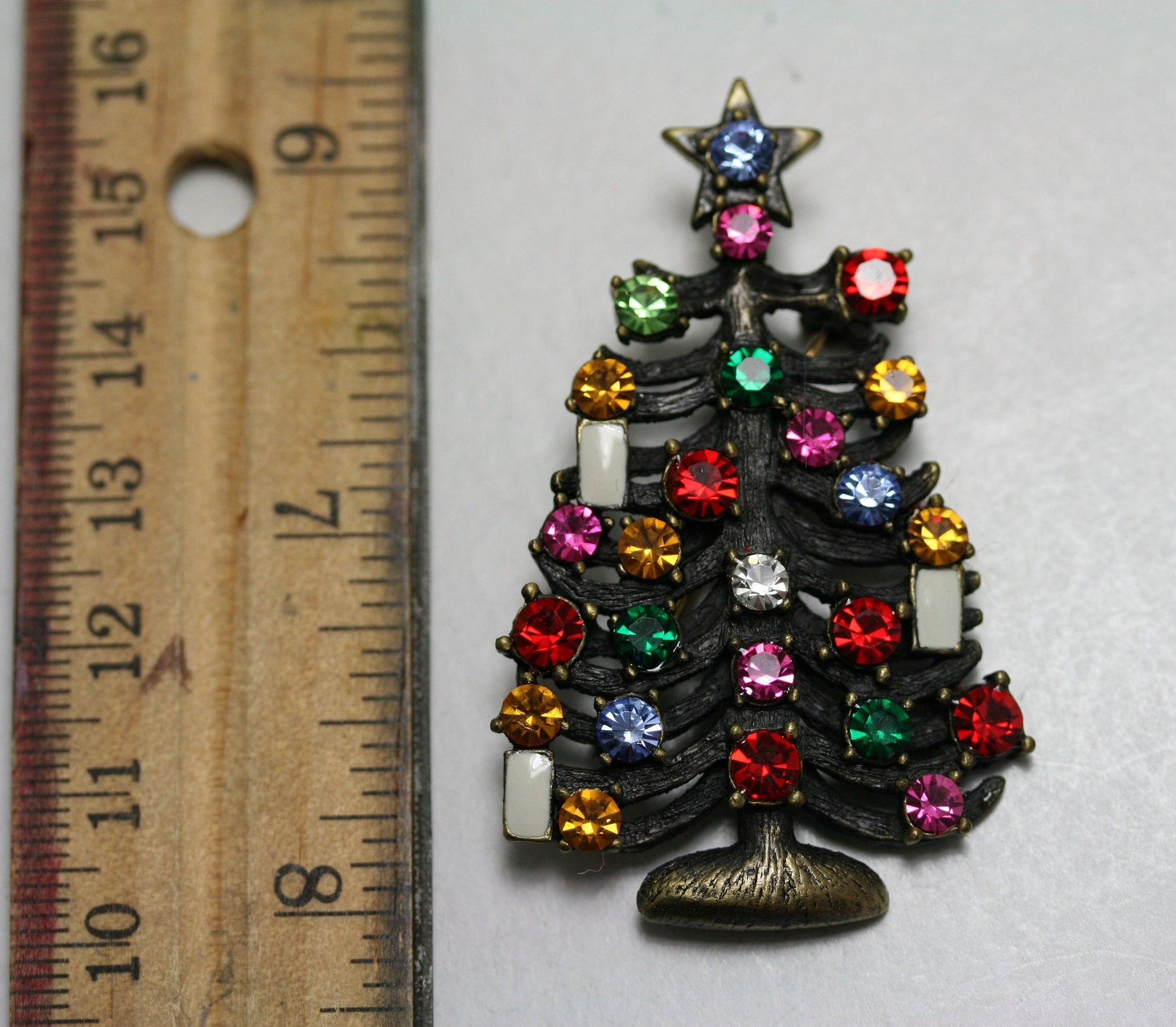 Vintage Rhinestone Christmas Tree 3 Candles & Star Brooch Pin
