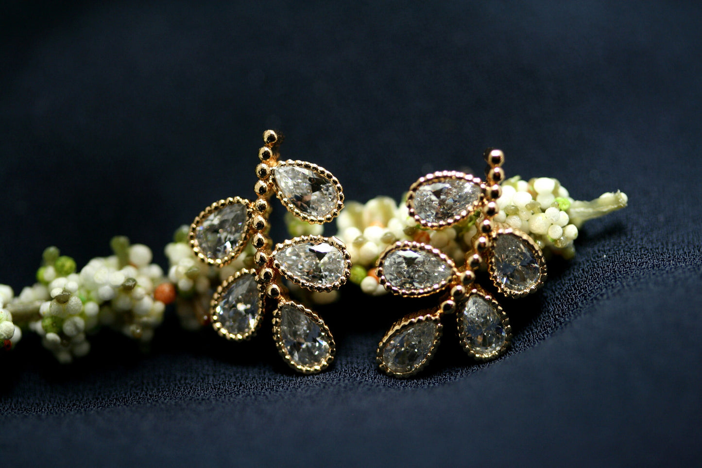 Leaf Stud Earrings with Zircon Gemstones, Rose Gold Leaf Flower Stud Earrings, CZ Rhinestone Minimalist Earrings