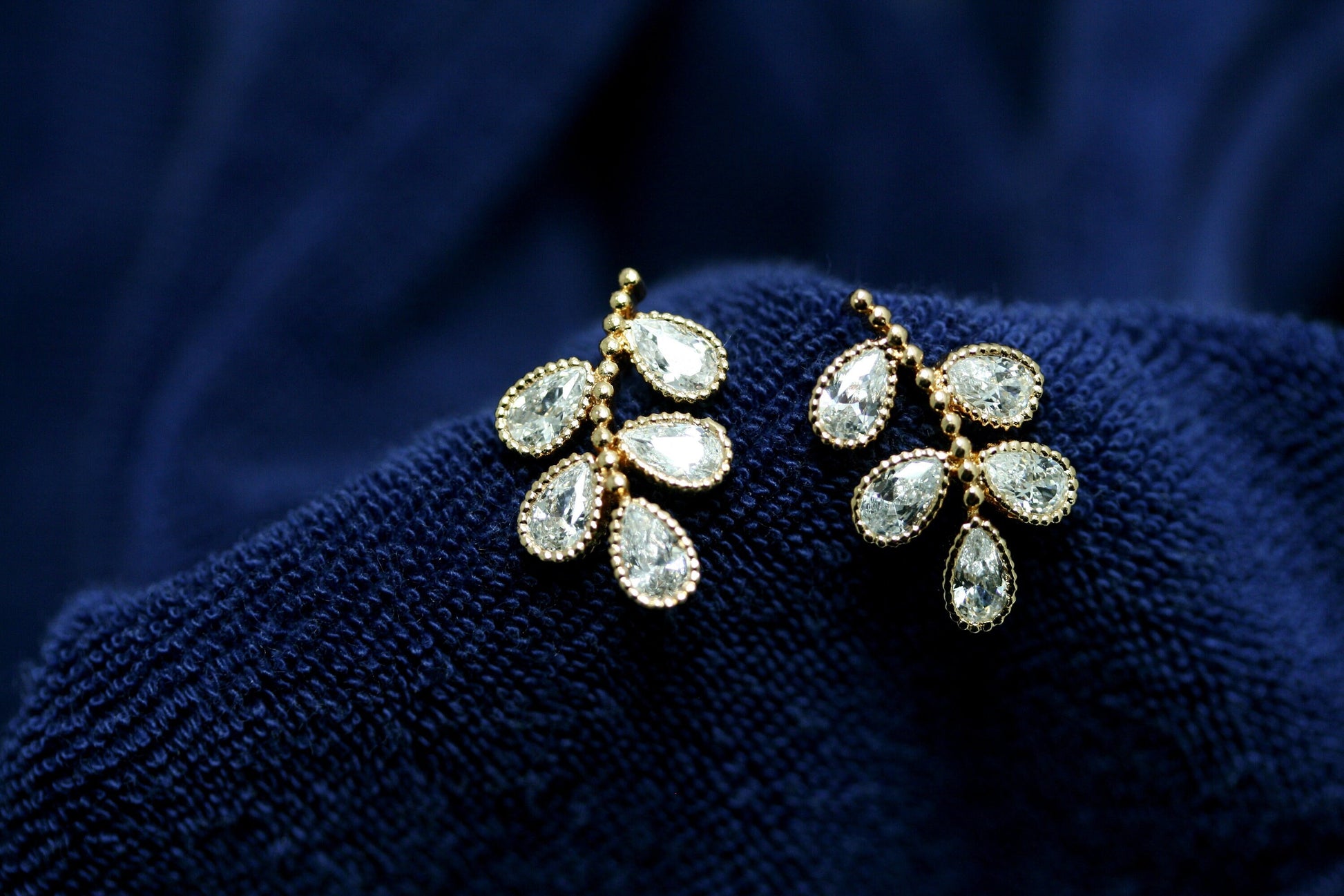 Leaf Stud Earrings with Zircon Gemstones, Rose Gold Leaf Flower Stud Earrings, CZ Rhinestone Minimalist Earrings
