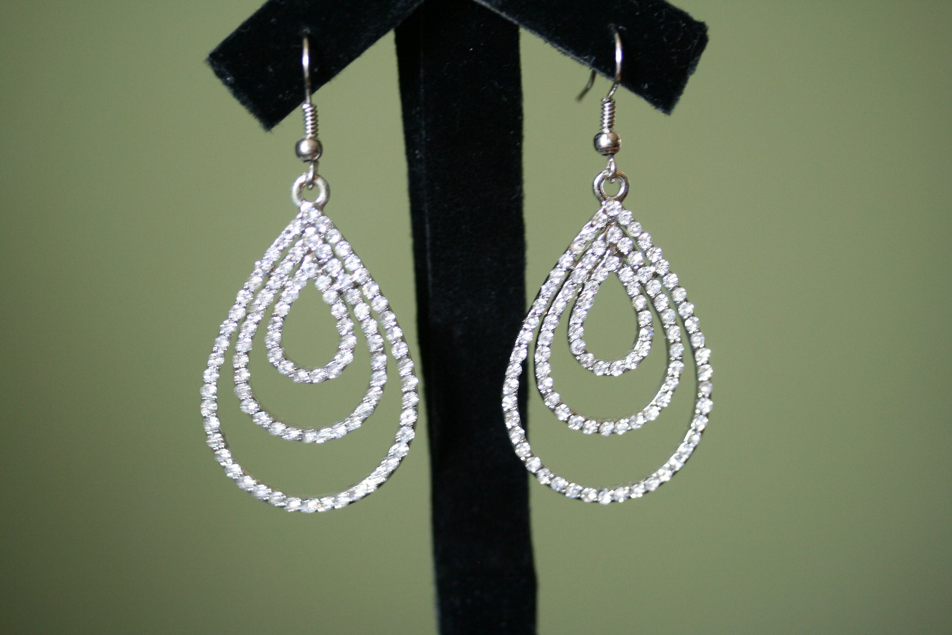 Clear Rhinestones Unique Teardrop French Hook Earrings Décor Drop Earrings Bridal Wedding Beautiful Dazzle Crystal Dangle Fashion Jewelry