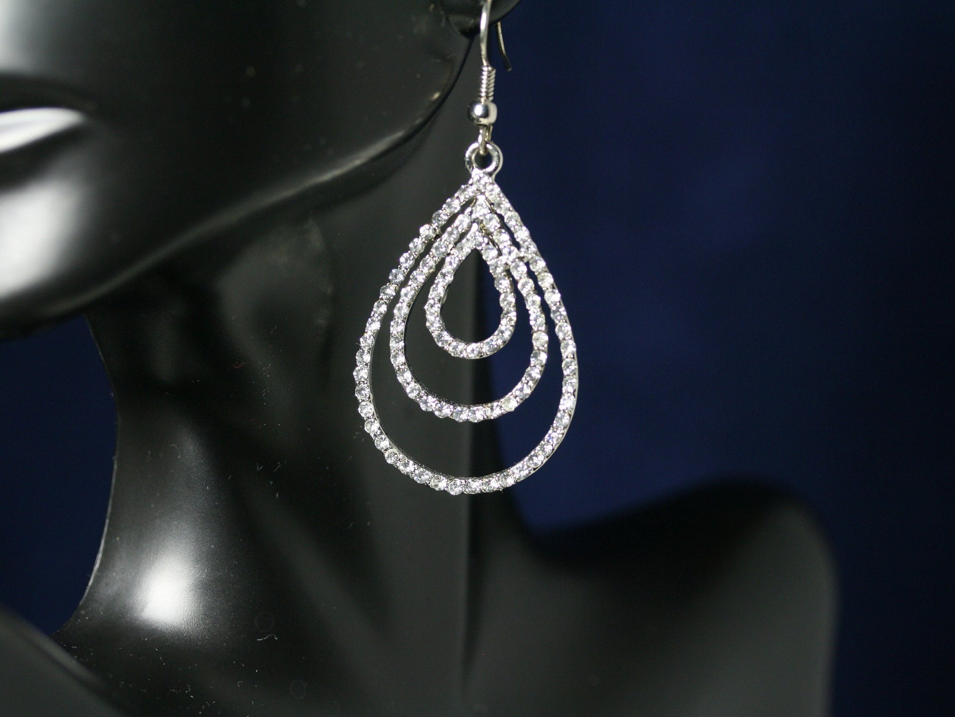 Clear Rhinestones Unique Teardrop French Hook Earrings Décor Drop Earrings Bridal Wedding Beautiful Dazzle Crystal Dangle Fashion Jewelry