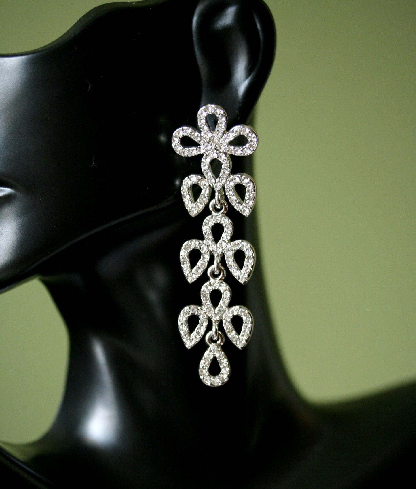 Clear Rhinestones Unique Post Drop pageant Earrings Décor Drop Earrings Bridal Wedding Beautiful Dazzle Crystal Dangle Fashion Jewelry