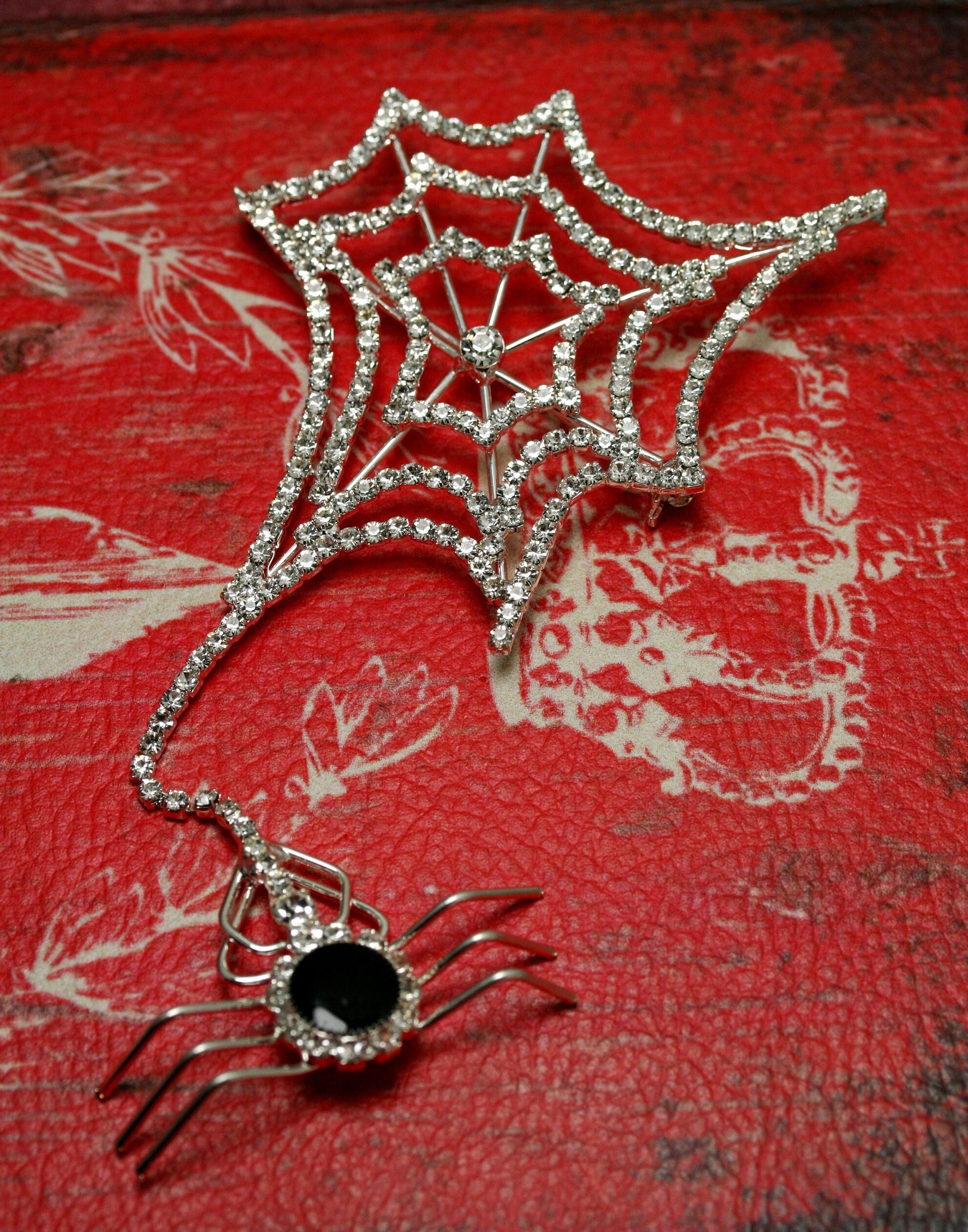 Halloween Vintage SPIDER & WEB Rhinestone Brooch, Large Spider Pin Crystal Halloween Jewelry