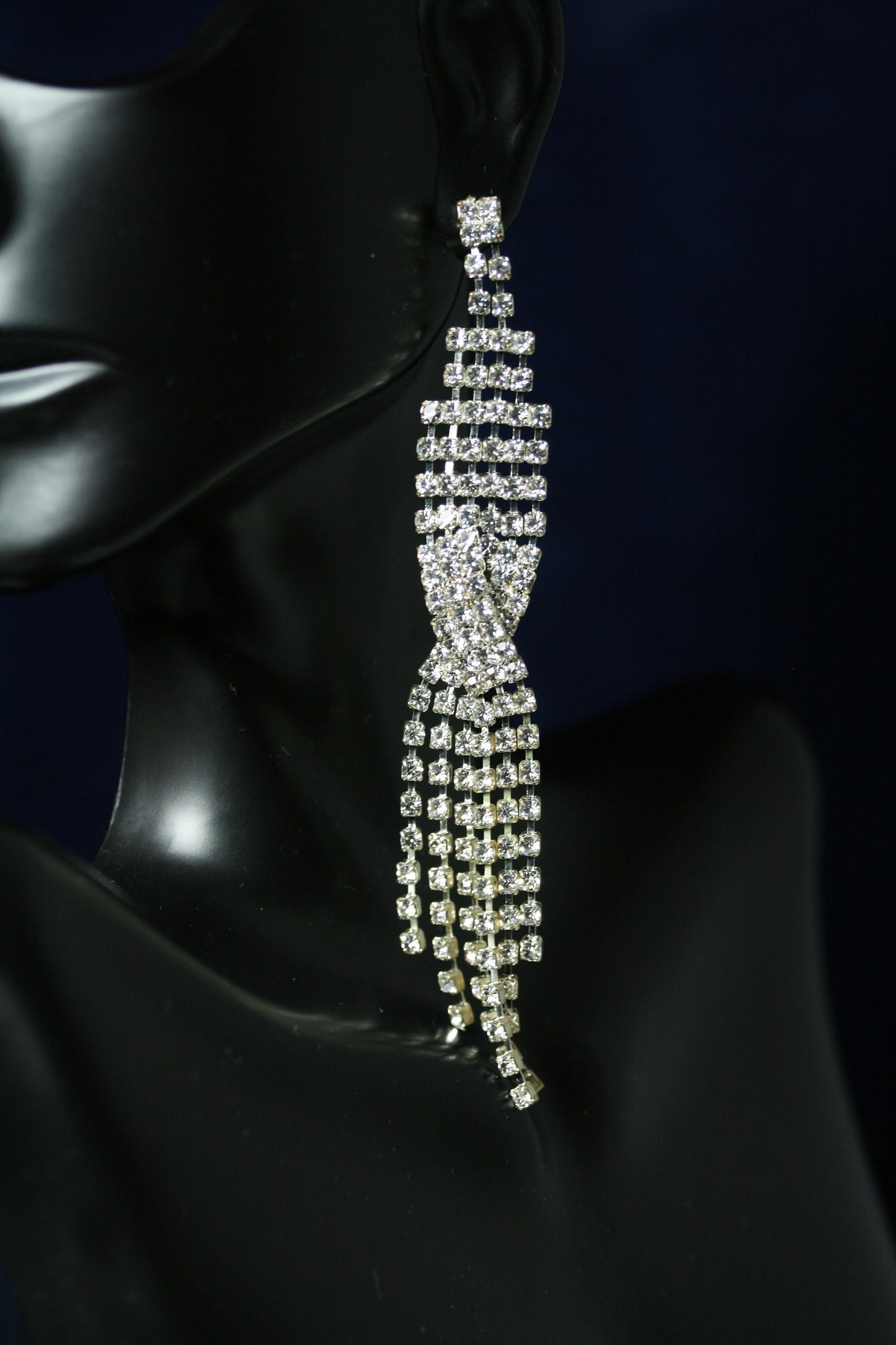 Clear Rhinestones Unique Post Drop pageant Earrings Décor Drop Earrings Bridal Wedding Beautiful Dazzle Crystal Dangle Fashion Jewelry