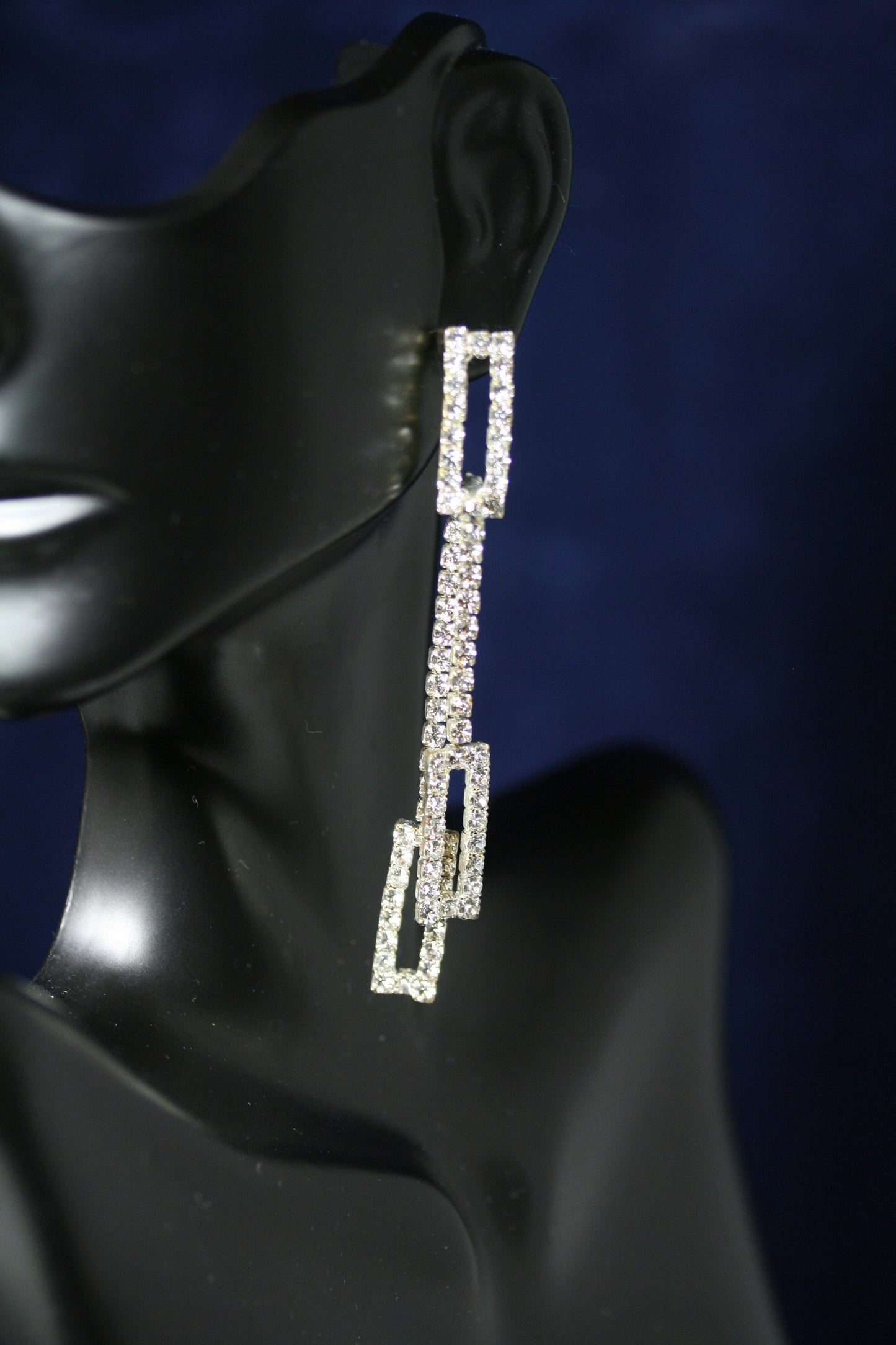 Clear Rhinestones Unique Post Drop pageant Earrings Décor Drop Earrings Bridal Wedding Beautiful Dazzle Crystal Dangle Fashion Jewelry