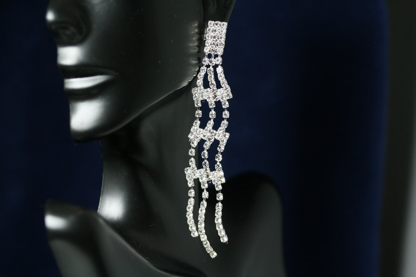 Clear Rhinestones Unique Post Drop pageant Earrings Décor Drop Earrings Bridal Wedding Beautiful Dazzle Crystal Dangle Fashion Jewelry