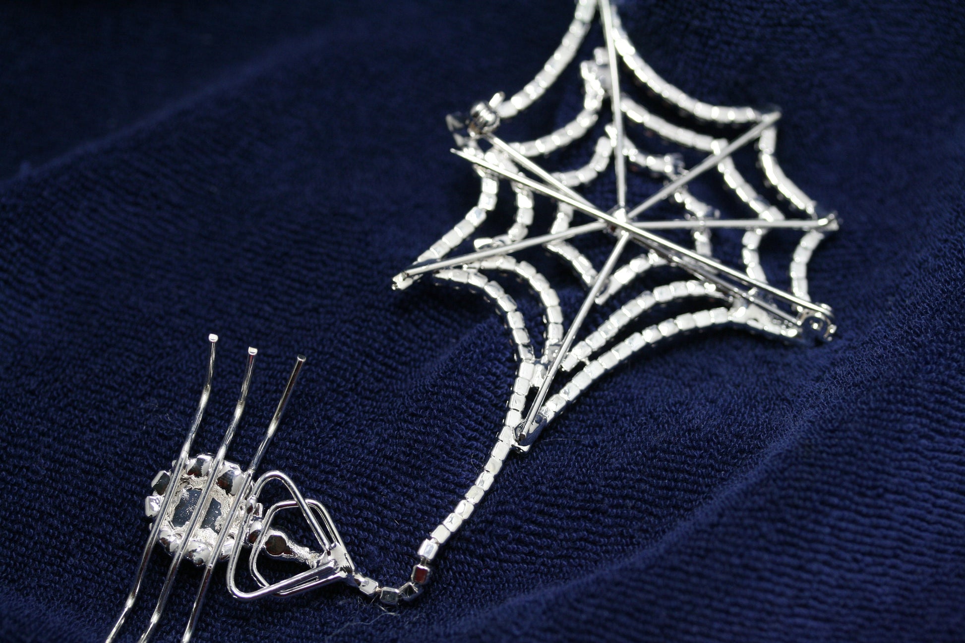 Halloween Vintage SPIDER & WEB Rhinestone Brooch, Large Spider Pin Crystal Halloween Jewelry