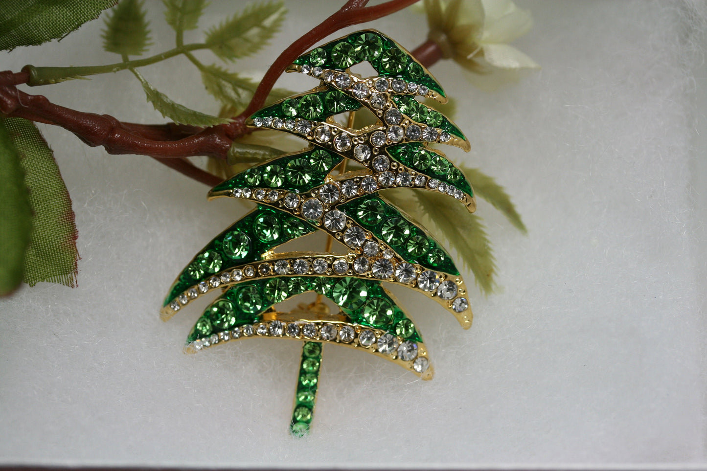 Green Rhinestone Christmas Tree Brooch Pin, Christmas Jewelry Gift
