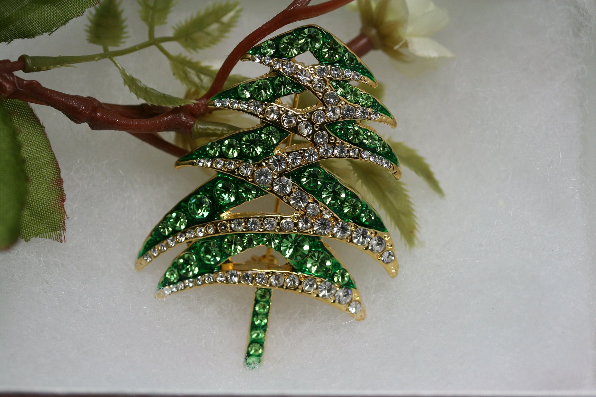 Green Rhinestone Christmas Tree Brooch Pin, Christmas Jewelry Gift