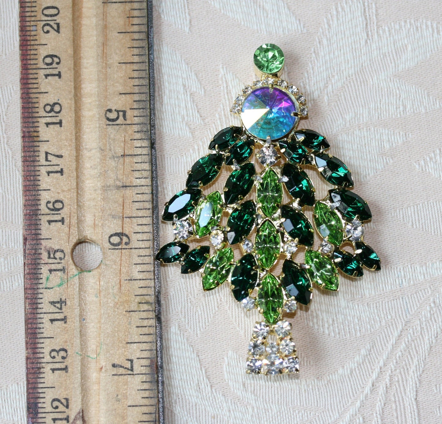 Emerald Green Rhinestone Christmas Tree Pin Brooch