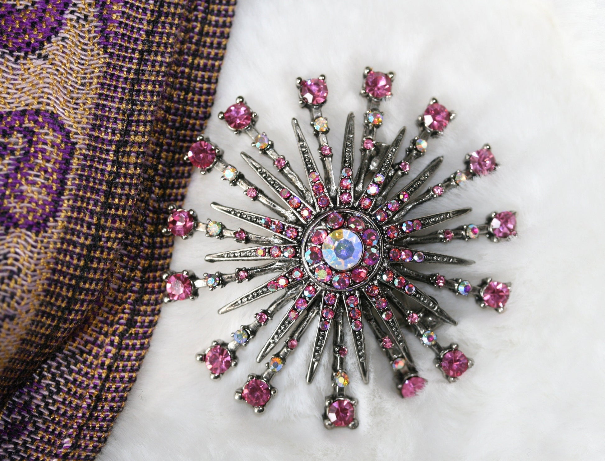 Large Pink Brooch Round Shape Crystal Rhinestone Brooches Wedding Jewelry Bling Cake Broach Décor Dress Sash Pin, Flower brooch for women