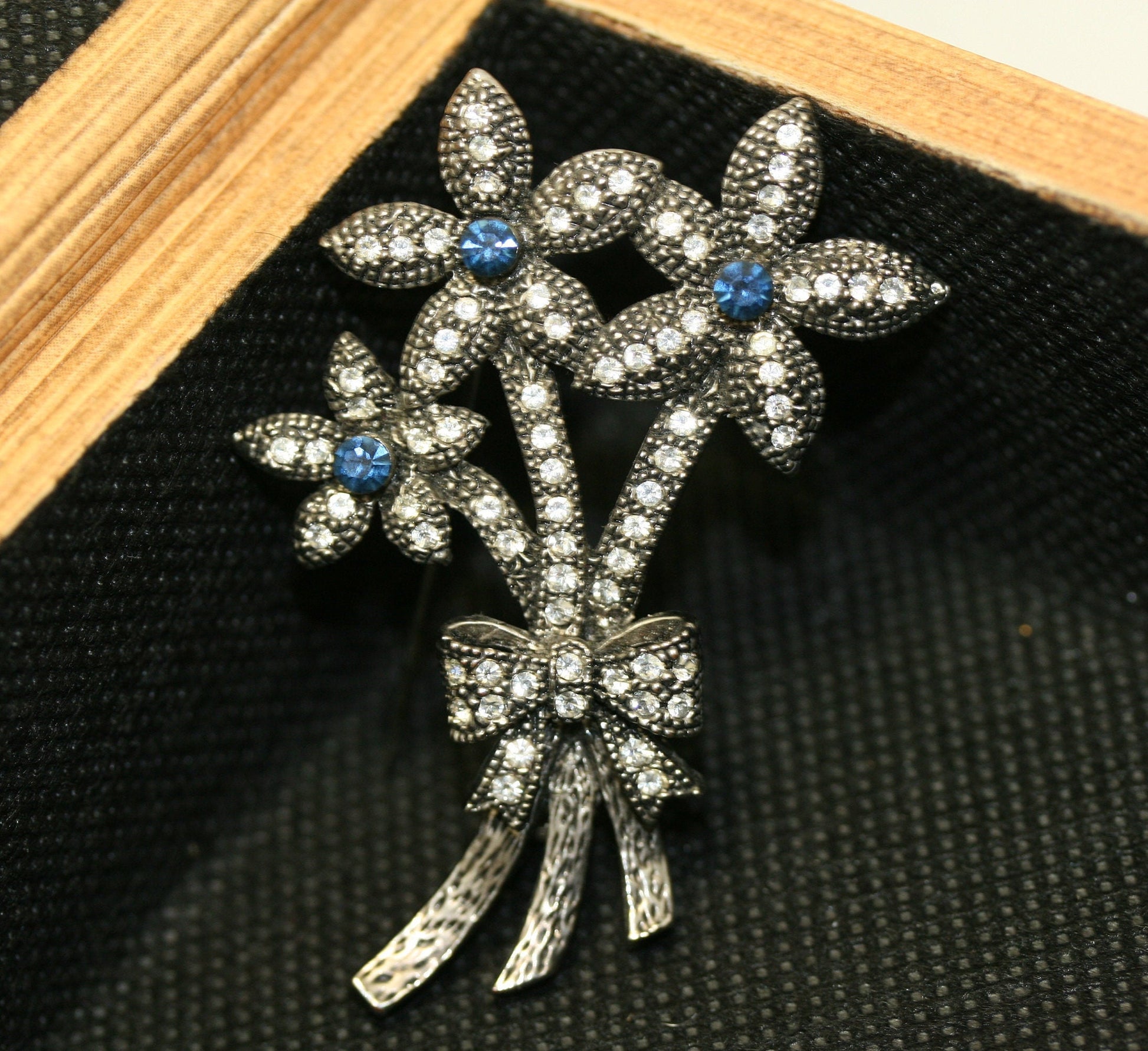 Vintage Blue Rhinestone Flower Bouquet Ribbon Bow Floral Brooch Pin - Wedding, bridal, unique gift, Antique Bunch of flowers Pin