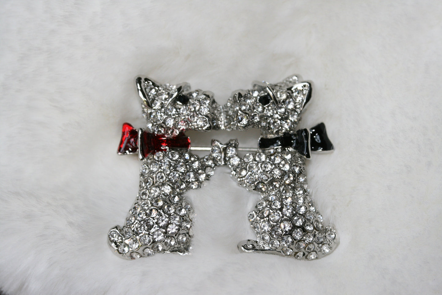 Vintage Scottie Dogs Kissing Rhinestone Brooch, Costume Dog Jewelry, Crystal Silver Plated Kissing Dog Pin