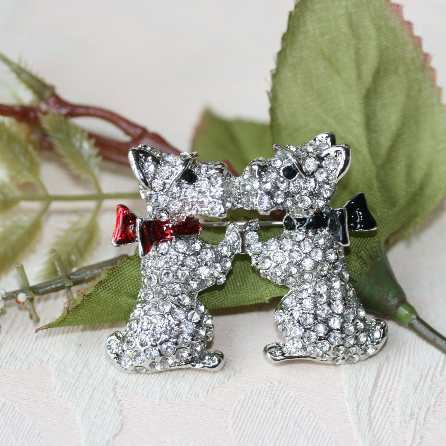 Vintage Scottie Dogs Kissing Rhinestone Brooch, Costume Dog Jewelry, Crystal Silver Plated Kissing Dog Pin