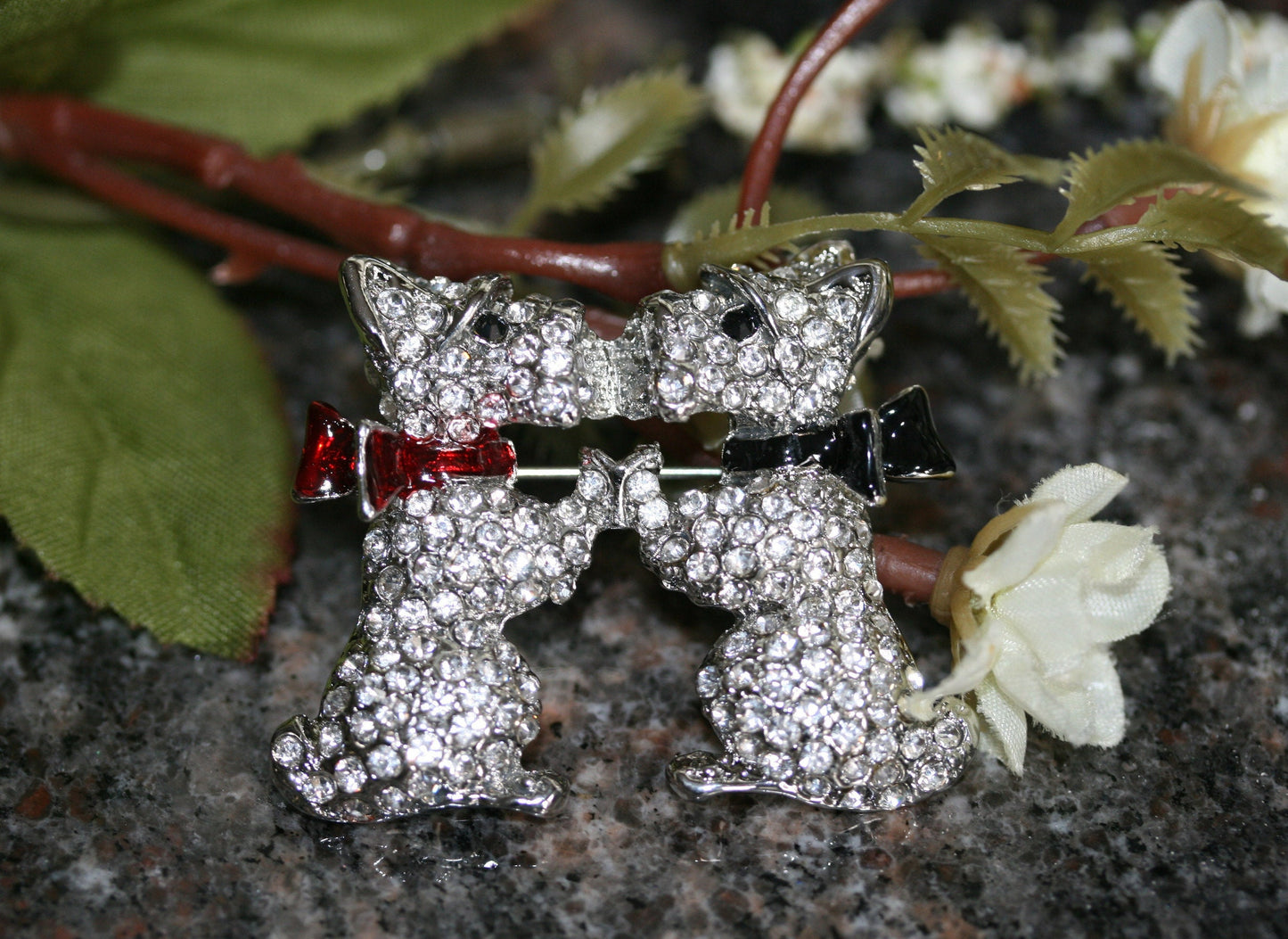 Vintage Scottie Dogs Kissing Rhinestone Brooch, Costume Dog Jewelry, Crystal Silver Plated Kissing Dog Pin