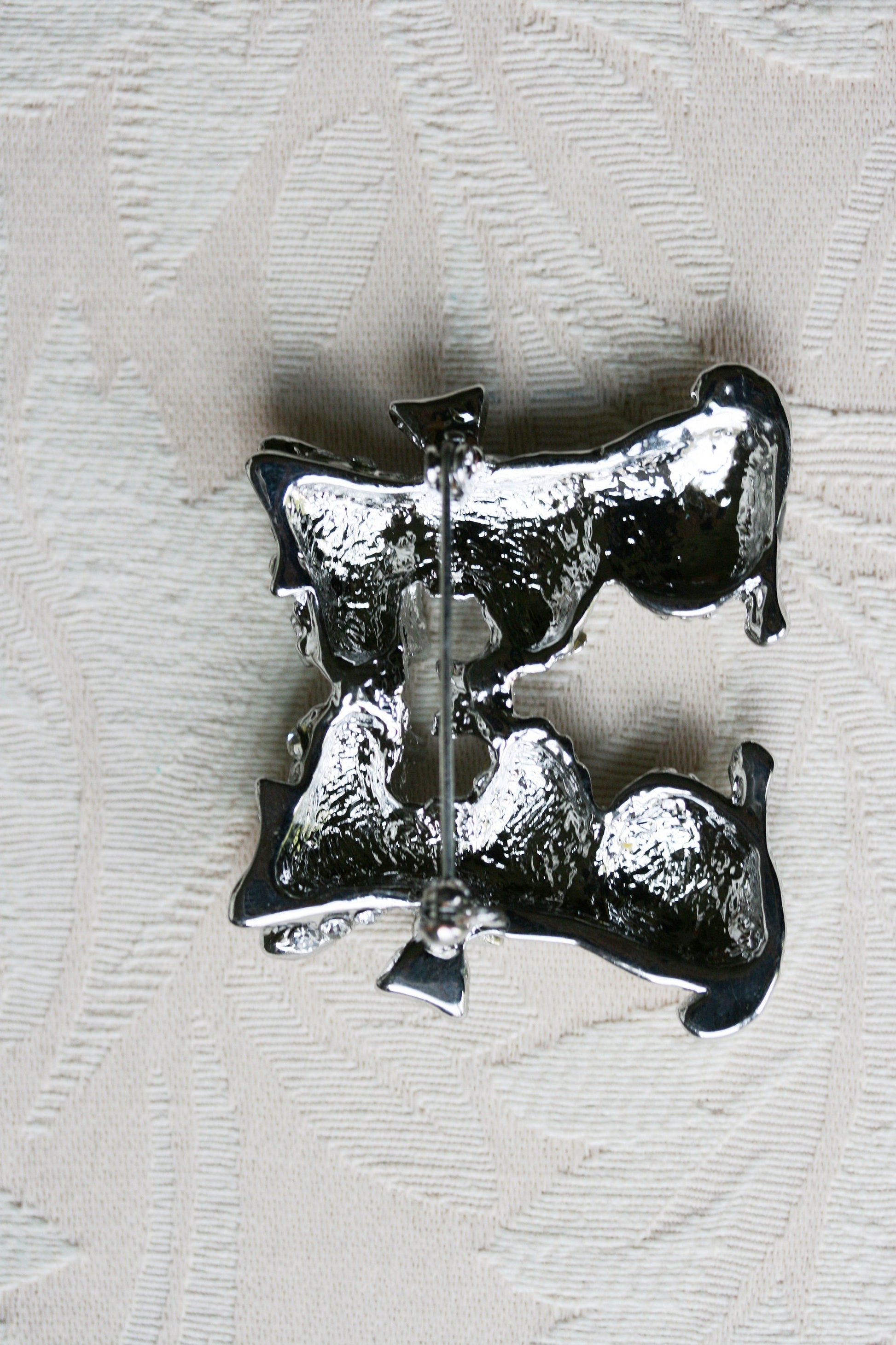 Vintage Scottie Dogs Kissing Rhinestone Brooch, Costume Dog Jewelry, Crystal Silver Plated Kissing Dog Pin