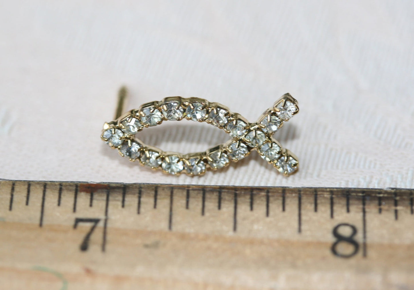 Christian Symbol Brooch Ichthys Pin Christianity Fish Jewelry Clear Rhinestones Fashion Jewelry