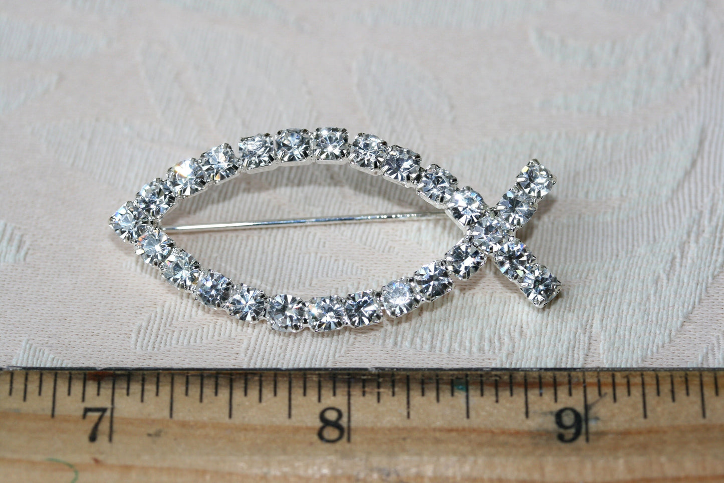 Christian Symbol Brooch Ichthys Pin Christianity Fish Jewelry Clear Rhinestones Fashion Jewelry