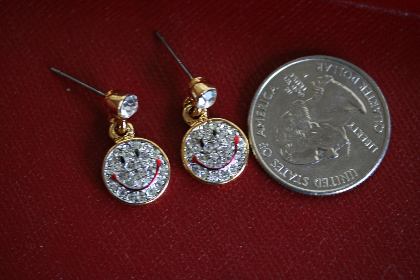 Smiley Face Emoji Rhinestone Drop Earring Smiley Face Emoji Rhinestone Tac Pin