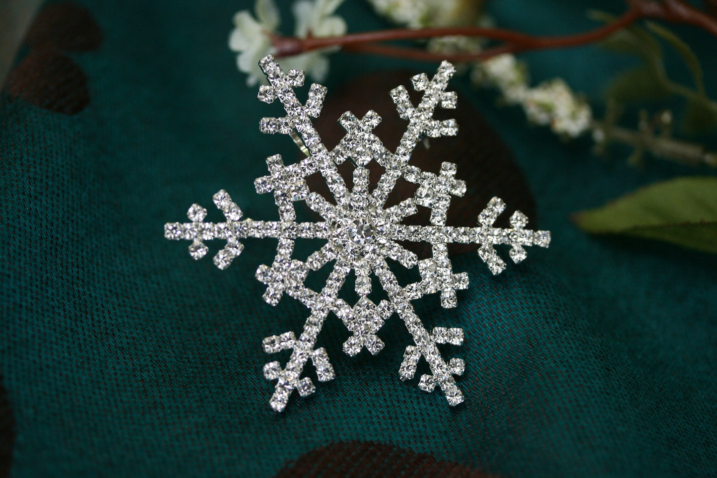 Silver Crystal Rhinestone Snowflake Christmas Pin Brooch Or Pendant, Diamond Winter Holiday Xmas Jewelry Gift