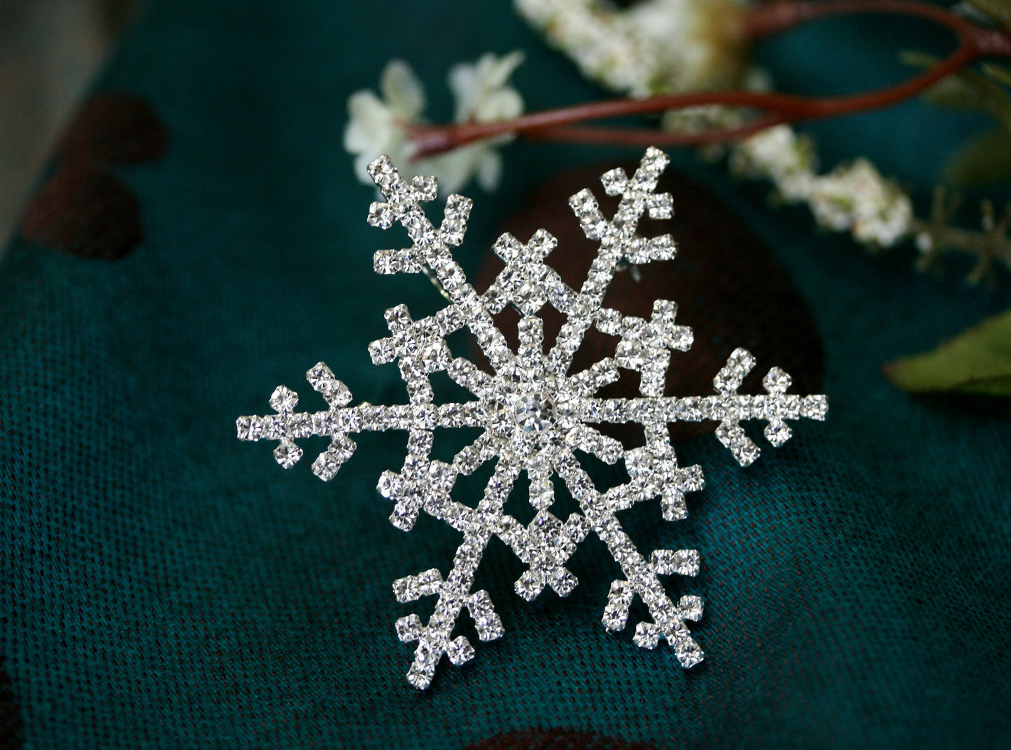 Silver Crystal Rhinestone Snowflake Christmas Pin Brooch Or Pendant, Diamond Winter Holiday Xmas Jewelry Gift