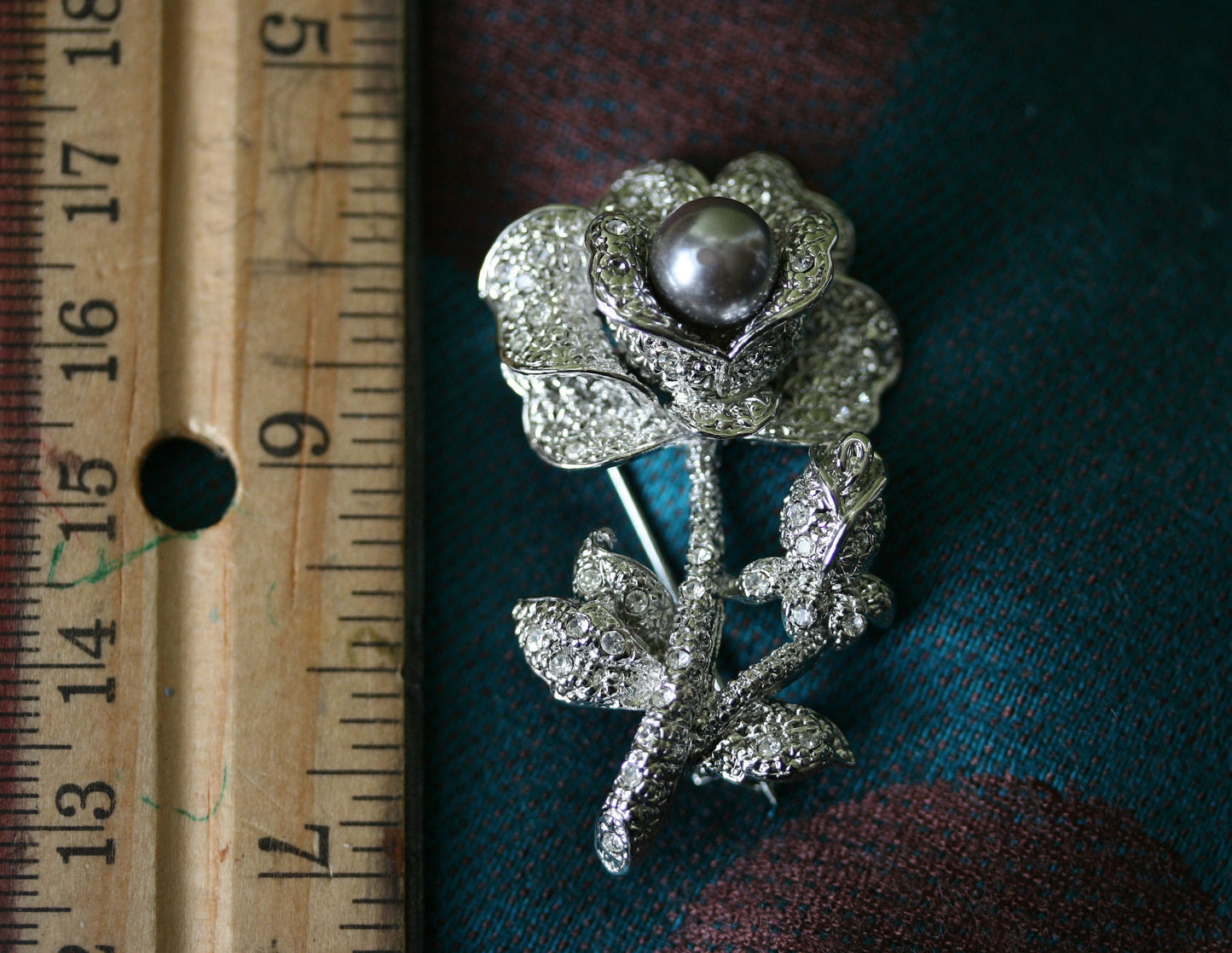 Beauty Women's Rose Flower Faux Pearl Rhinestone Brooch Pin Bridal Wedding Jewelry Gift Valentine's Rose Gift