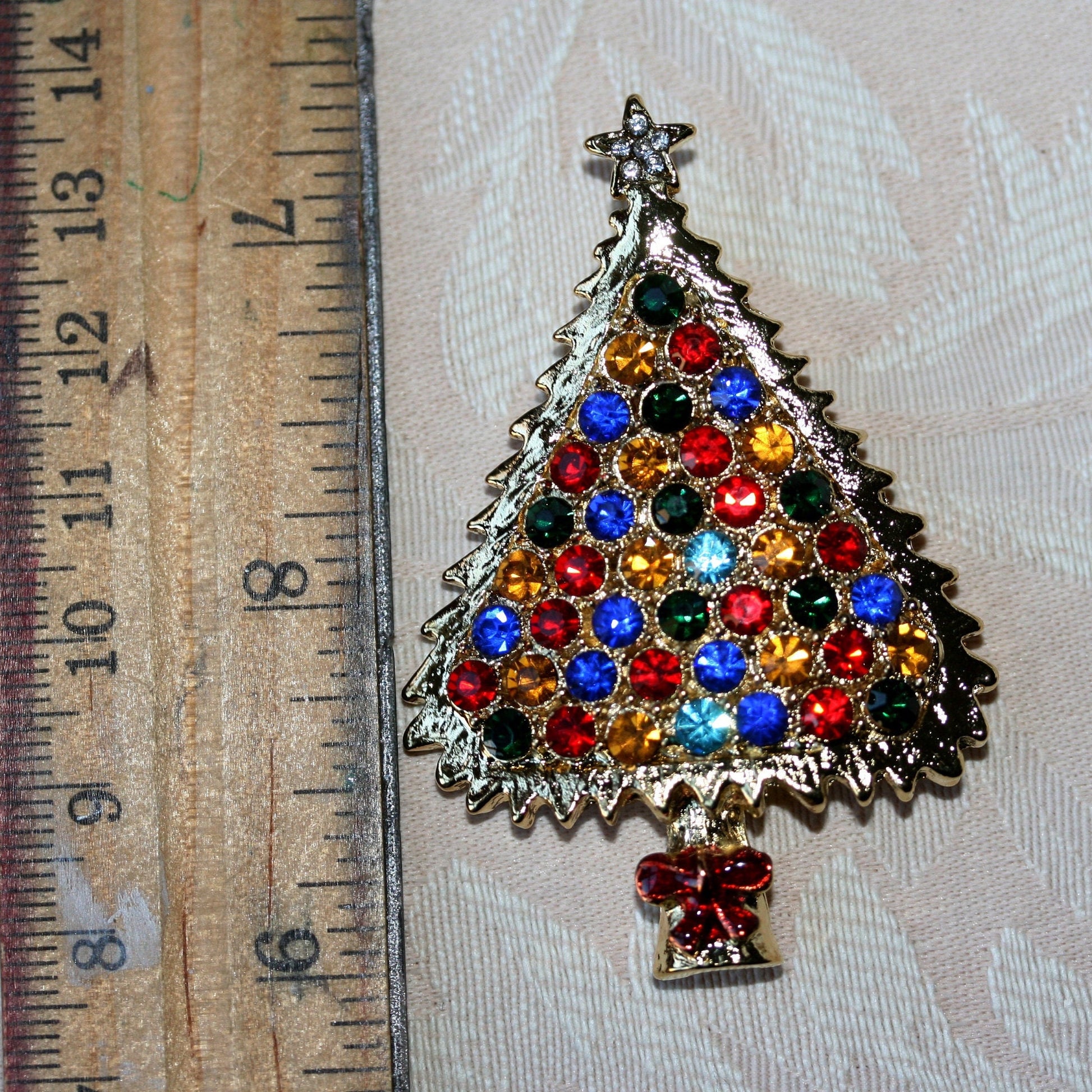 Rhinestone Christmas Tree Brooch, Vintage Gold-Tone Diamond Xmas Tree Brooch Pin, Holiday Jewelry