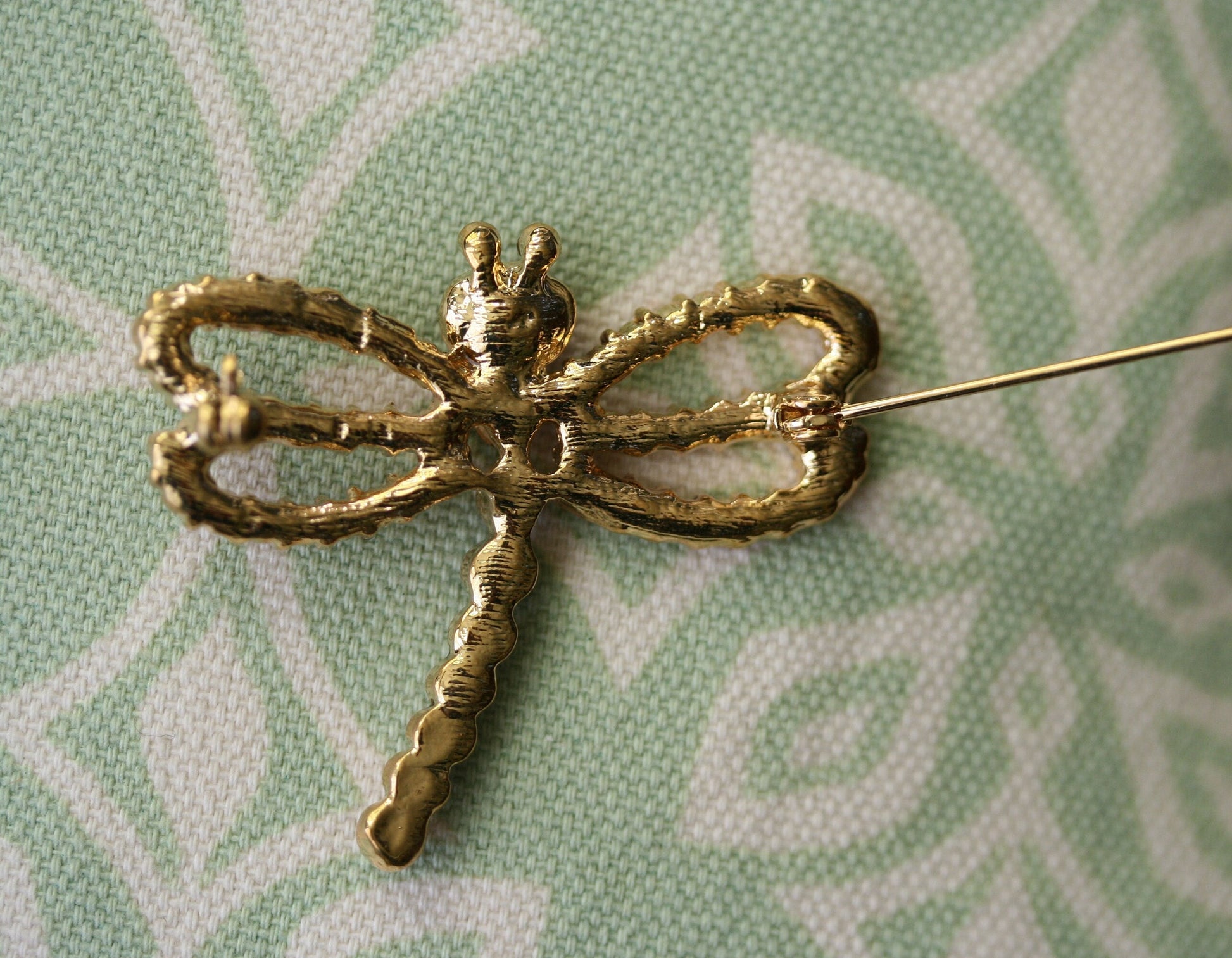 Vintage Dragonfly Brooch Handcrafted Rhinestone Spring Brooch Pin - Purple Crystal Dragonfly Brooch