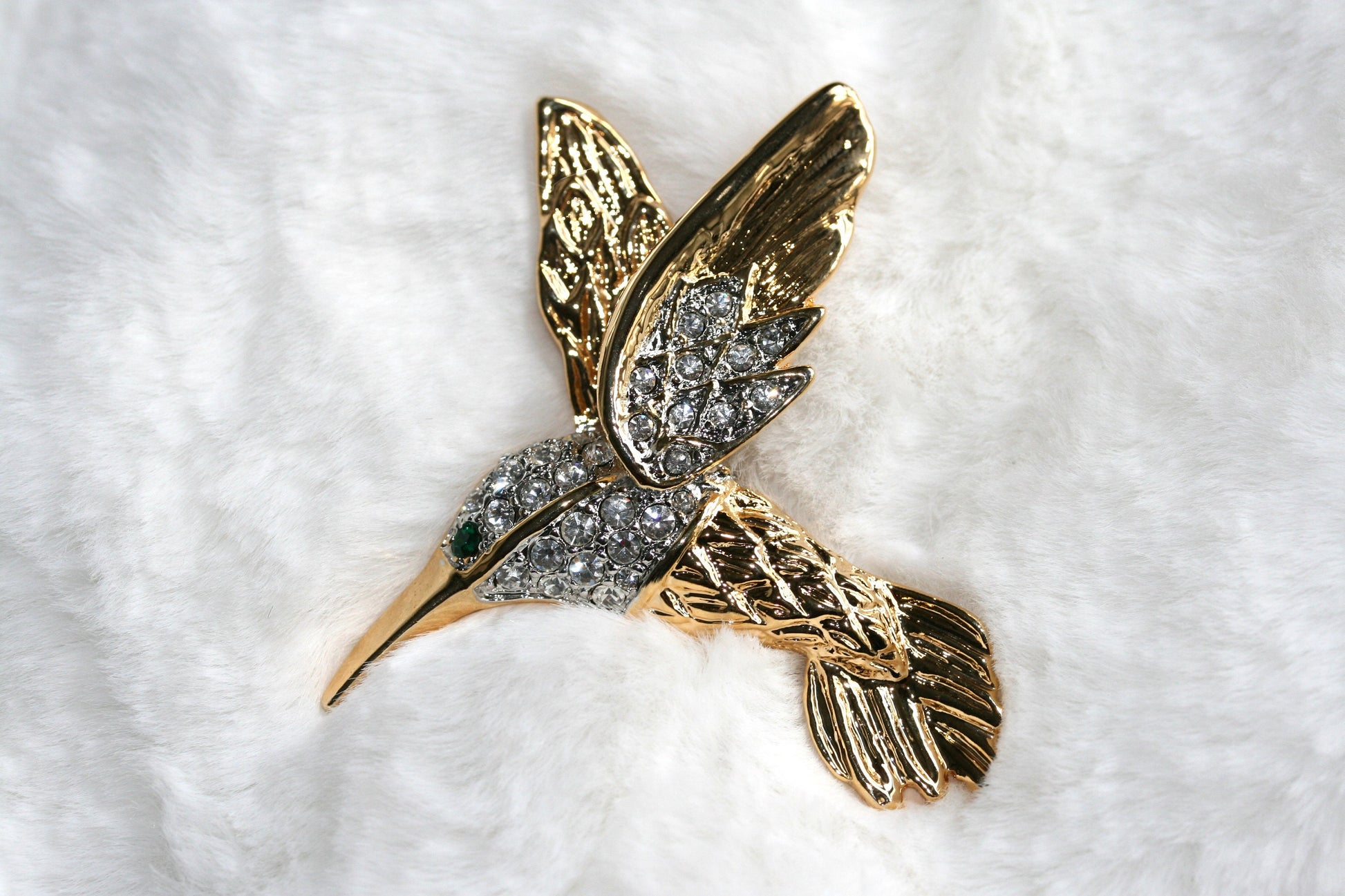Vintage Two-Tone Clear Rhinestone Green Eye Hummingbird Brooch Pin