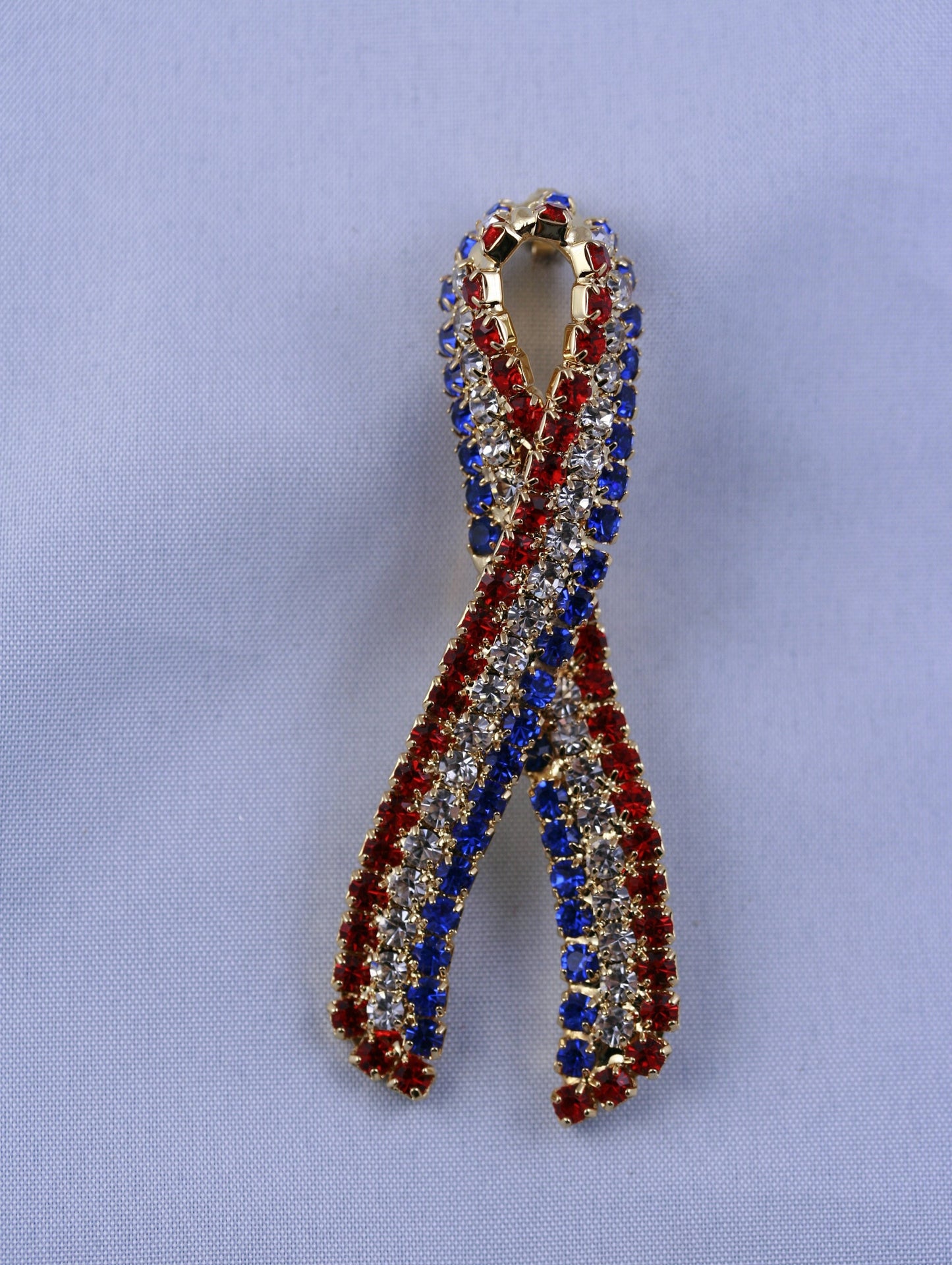 Rhinestone Patriotic Ribbon Brooch, Red White Blue Ribbon Pin, Crystal USA Ribbon Pin 4th July Independence Day Jewelry