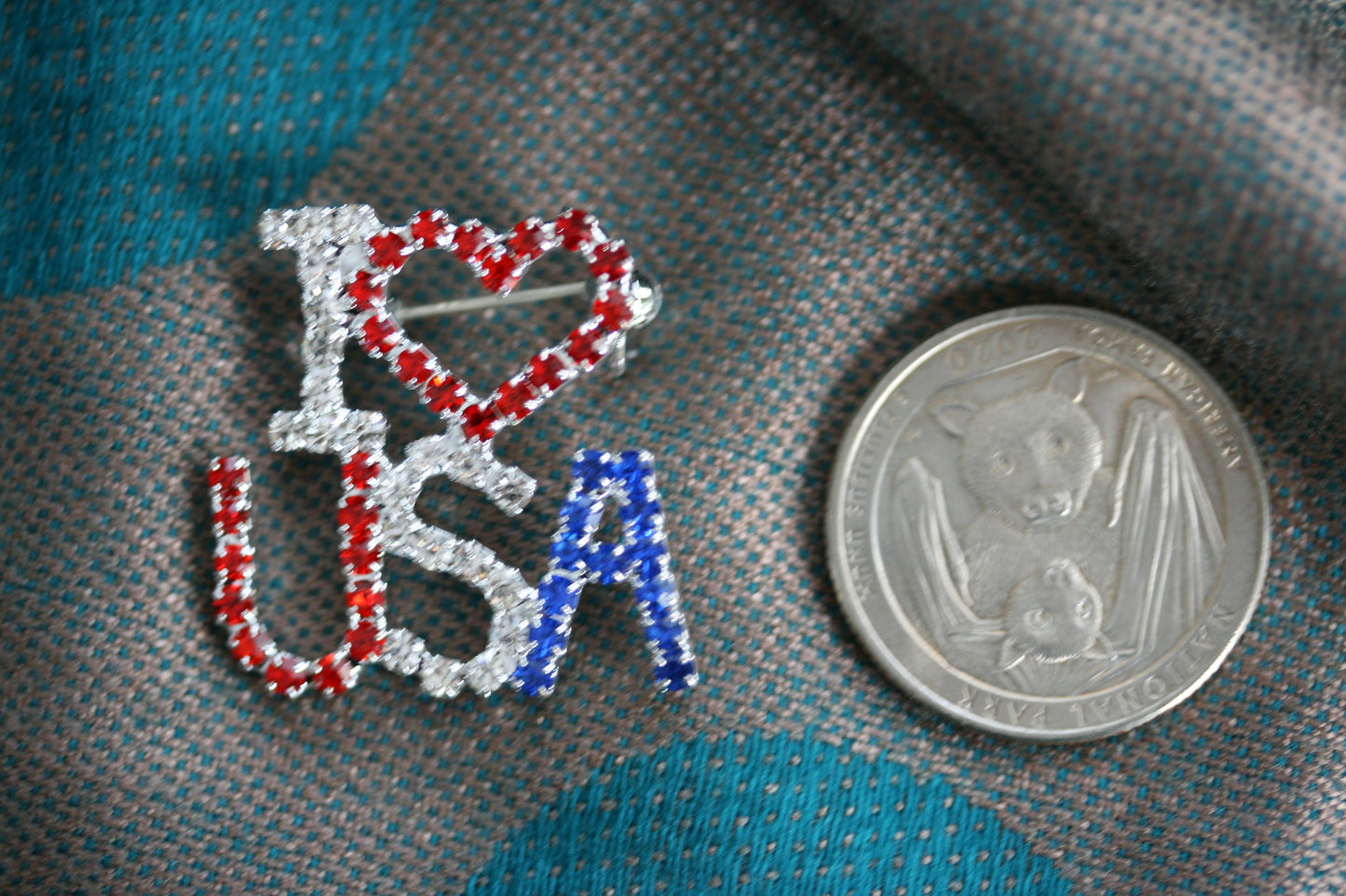 I love (Red Heart) the USA Red White and Blue Patriotic Rhinestone Pin Brooch Broach
