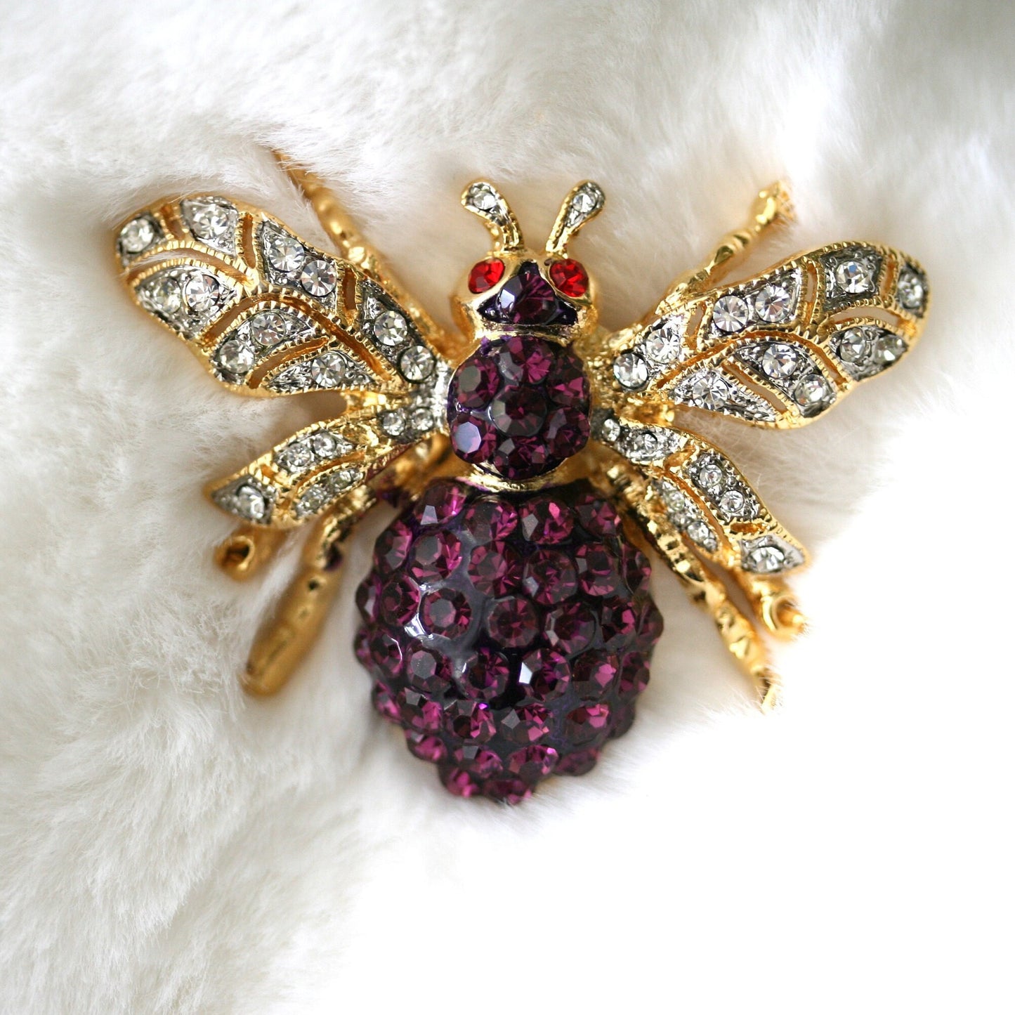 Rhinestone Blue Sapphire Bumble Bee Pin Brooch for Women, Crystal Bee Pin Jewelry