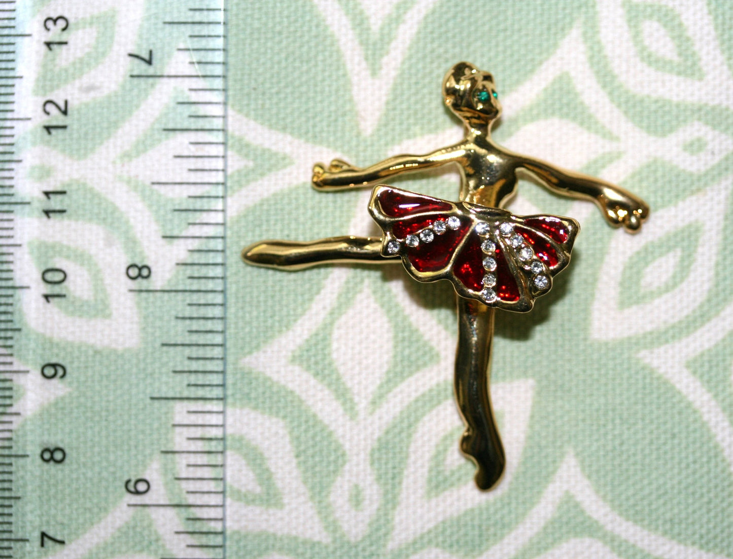 Crystal BALLERINA Brooch Ballet Dance Girl Dancer dancing Pin Brooch