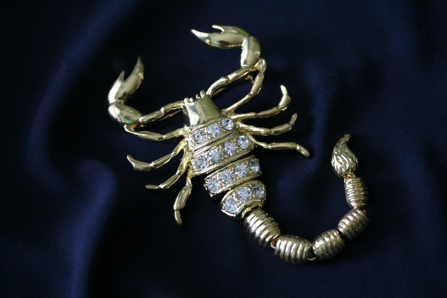 Large Scorpion Rhinestone Embellished Gold Brooch Pin