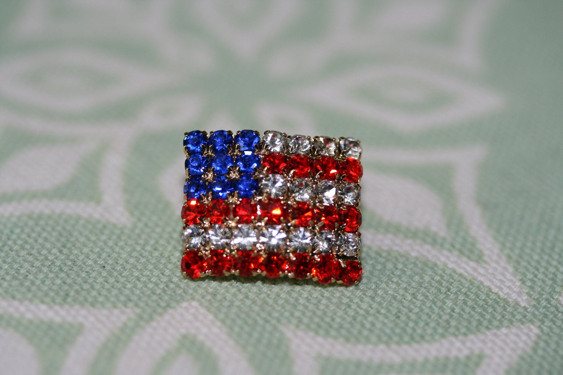 US Flag Lapel/Tac Pin Rhinestone, Red White Blue National Flag Tac Pin 4th of July Patriotic Tac/Pin