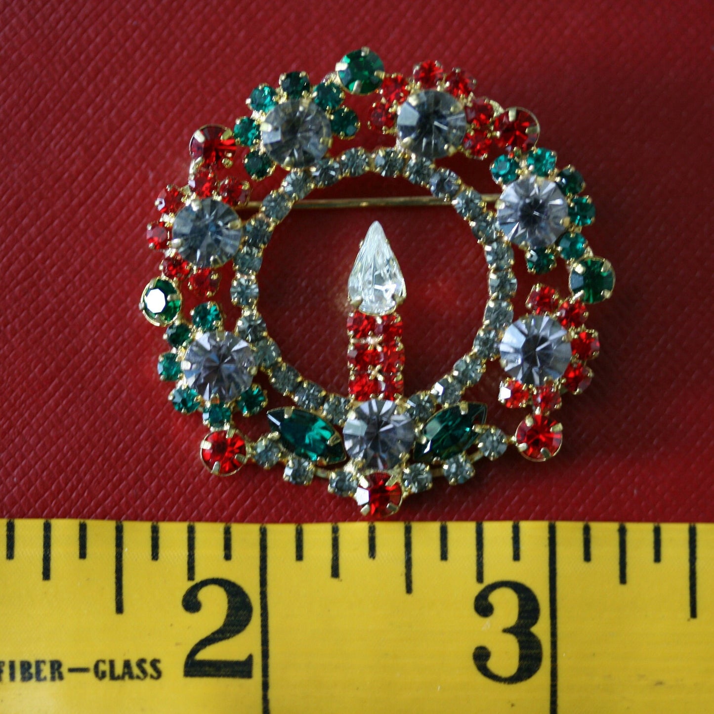 Vintage Classic Rhinestone Candle Wreath Brooch Pin， Christmas Wreath Pin, Xmas Jewelry