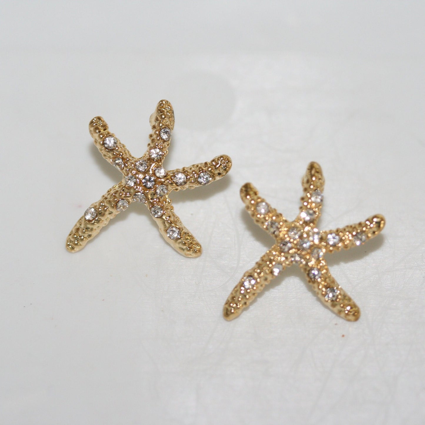 Rhinestone Starfish Post Earrings. Star Fish Stud Earrings. Beach Starfish Stud Bridal Wedding Earrings