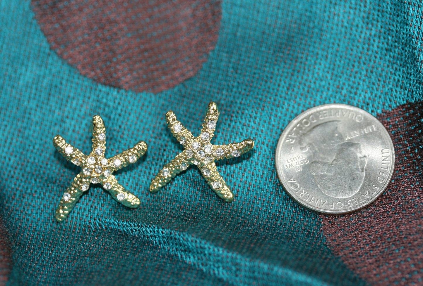 Rhinestone Starfish Post Earrings. Star Fish Stud Earrings. Beach Starfish Stud Bridal Wedding Earrings