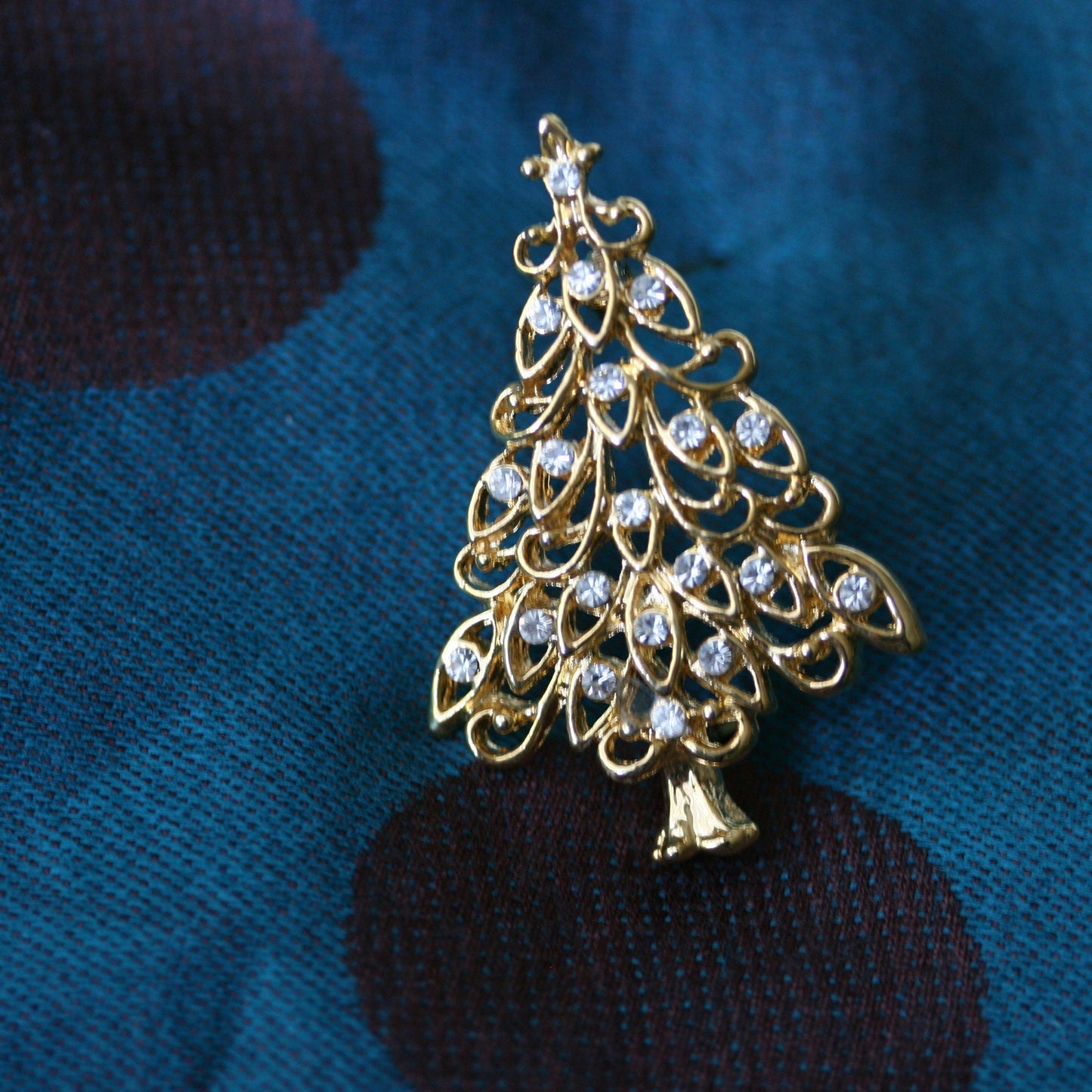 Gold-Tone Clear Rhinestone Christmas Tree Brooch Xmas Tree Pin