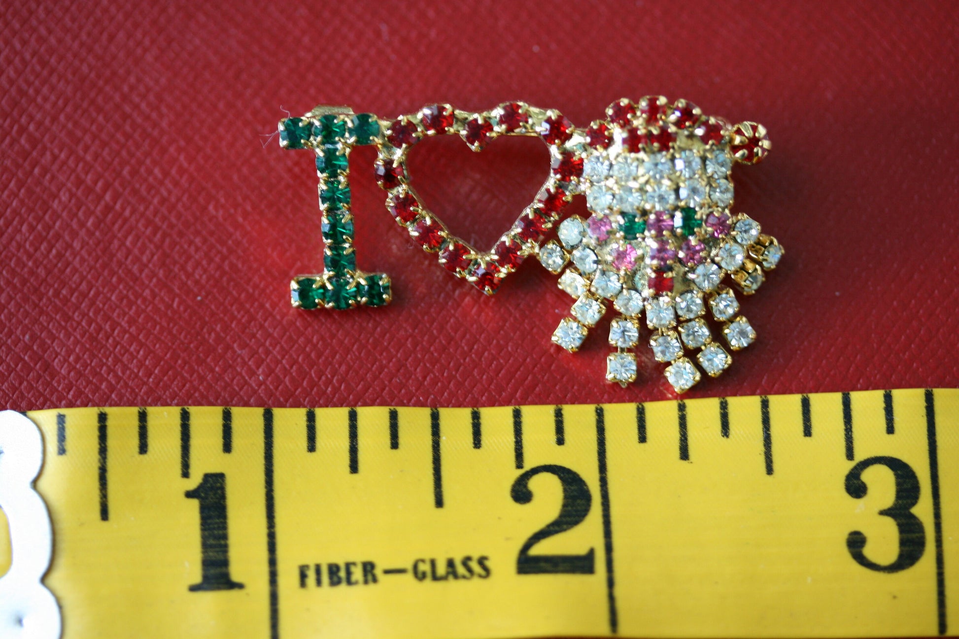 I love Santa Brooch Vintage Brooch Pin I love Santa Christmas Holiday Jewelry