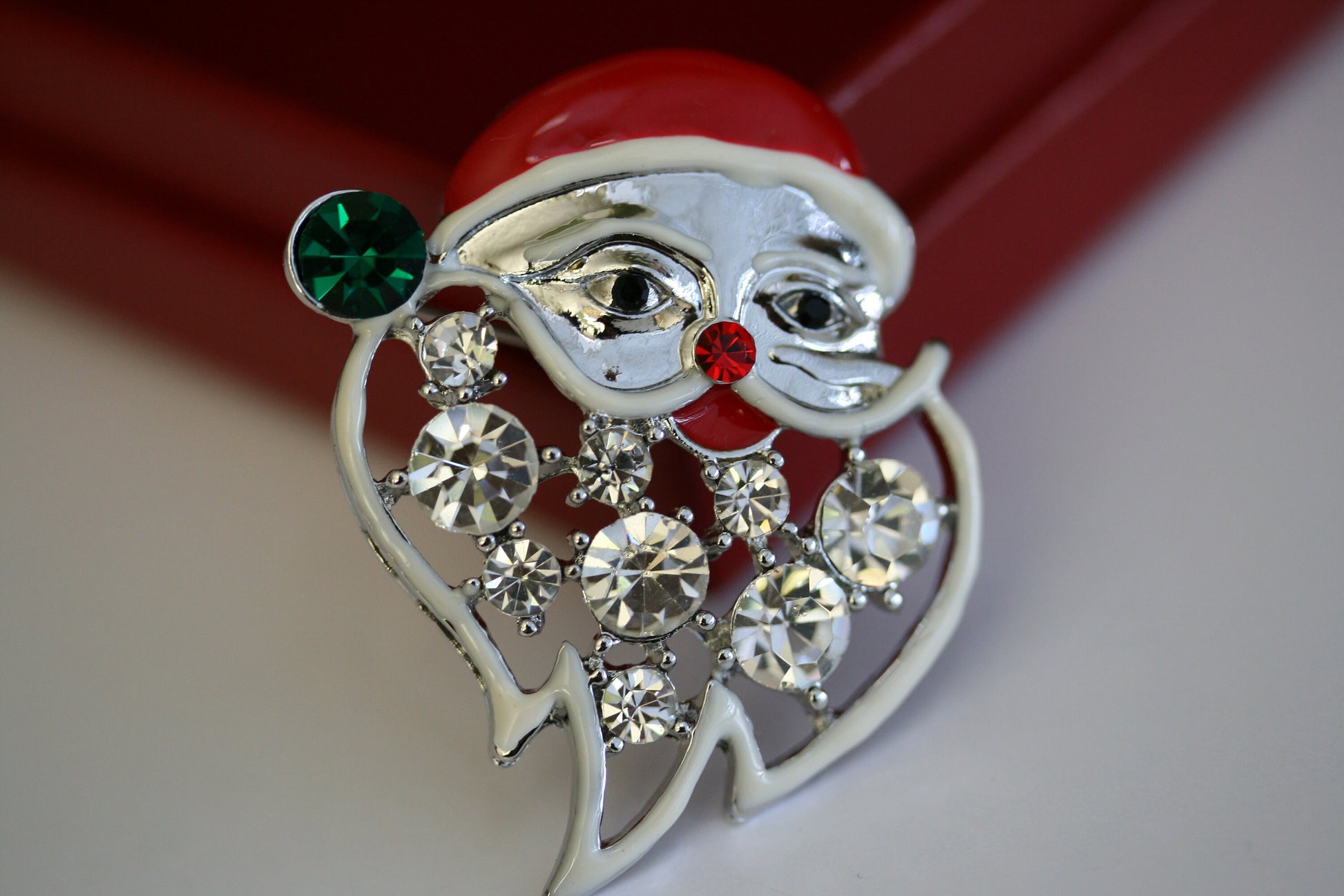 Santa Claus Pin Brooch Rhinestones Christmas Santa Claus Pendant, Xmas Santa Claus Jewelry